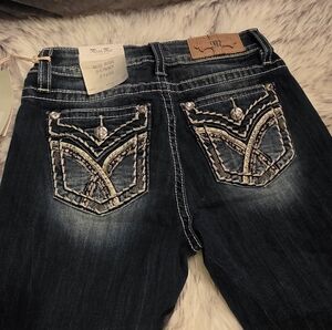Bling Back Pockets! Miss Me Size 27/30 Mid-Rise Skinny Jeans NWT